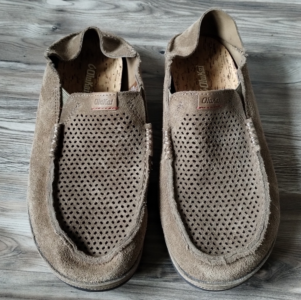 Olukai Moloa Kohana Slip-On Light Brown Suede Loafers Men's Size 9.5